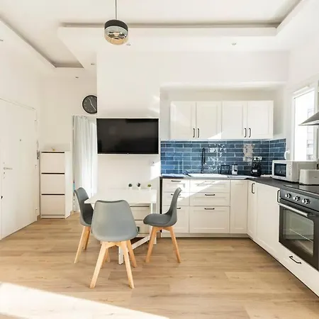 Apartment Renovated Near The