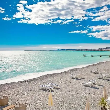 Renovated Near The Apartman Nizza