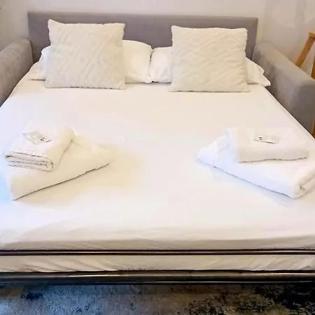 Renovated Near The Nizza